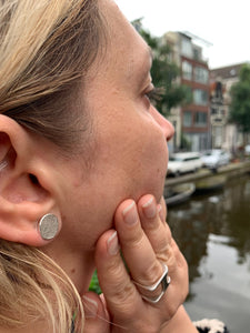 Handcrafted Lucie Disc Earrings in 925 Sterling Silver