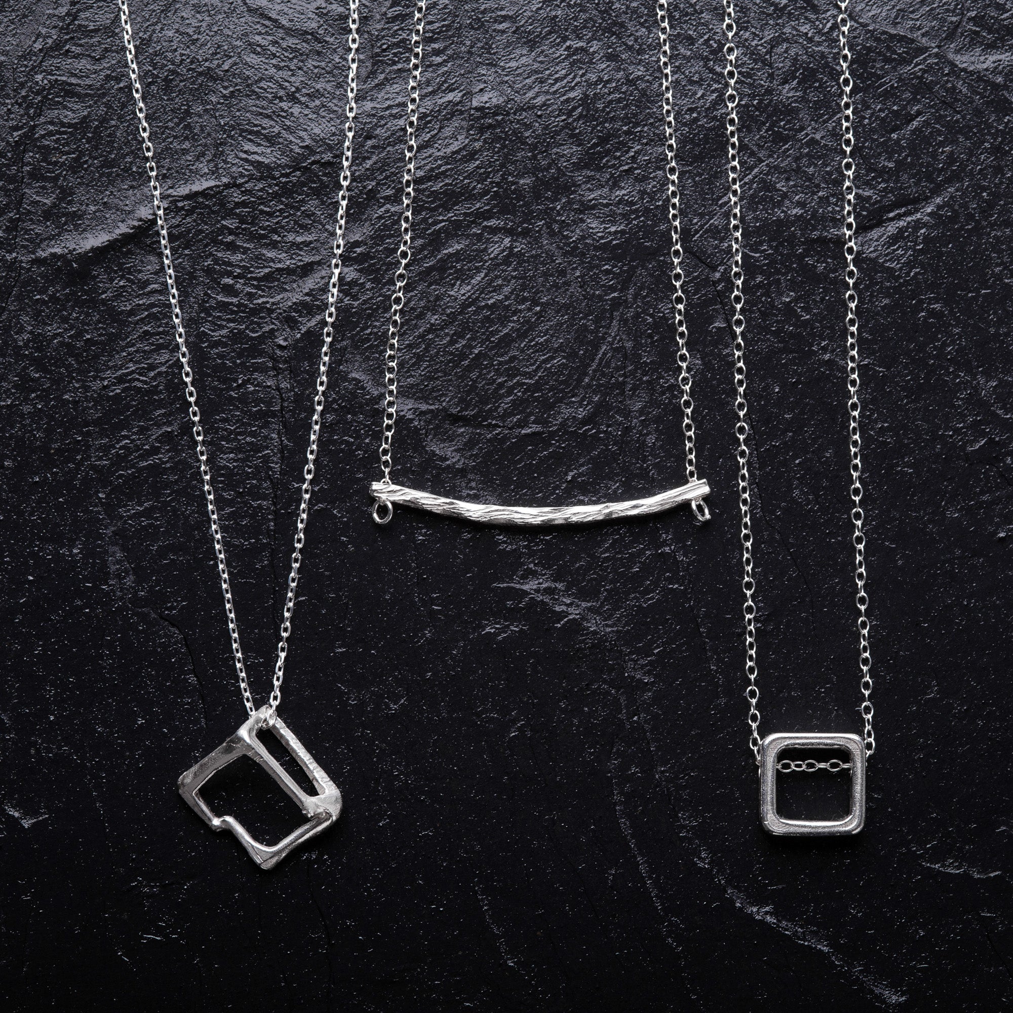 Curved Textured Bar Necklace in 925 Sterling Silver